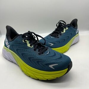 HOKA ARAHI 6 Brand New